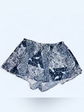 Altar’d State Women’s Blue Paisley Flowy Shorts Size Medium